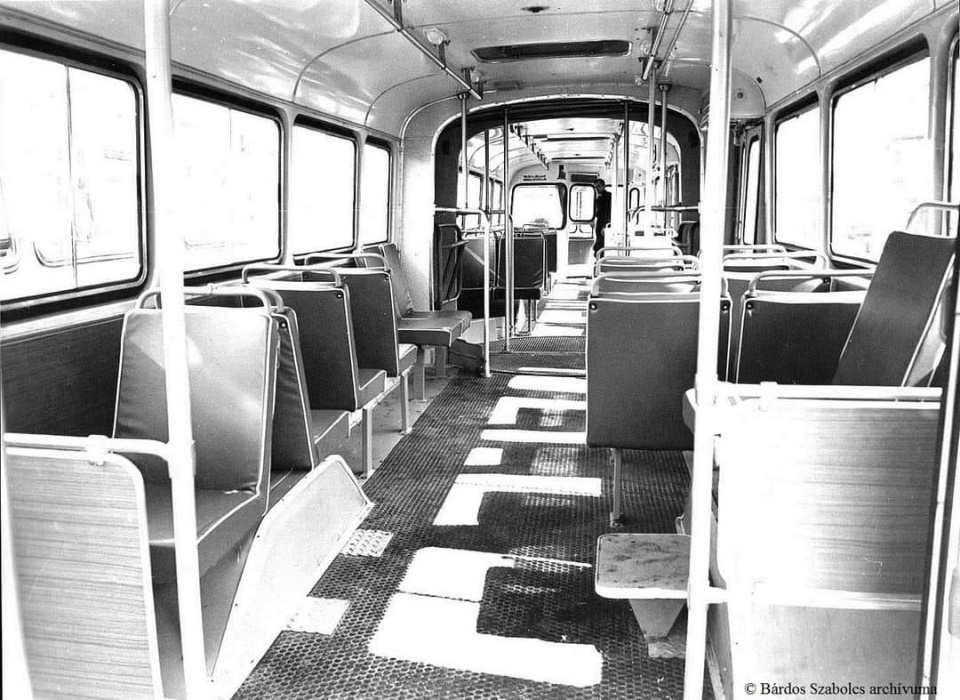 Троллейбус Икарус-260 переделанный из автобуса