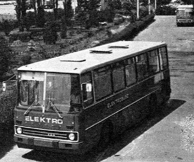 Икарус-260 с гибридной силовой установкой 1975 год