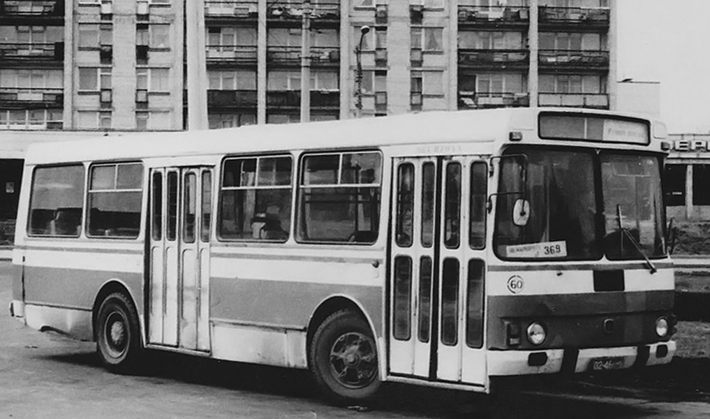 Настоящий Лаз-4202 Советский автобус с АКППе