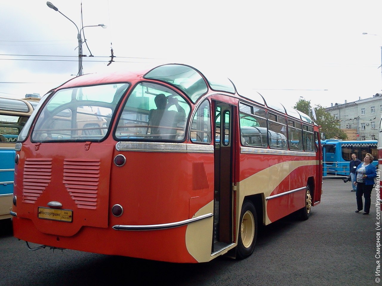 Ретро Автобусы Москвы на Празднике Московского Автобуса в 2016 году